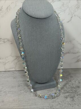 Vintage Tara Aurora Crystal Bead Necklace - Iridescent Clear